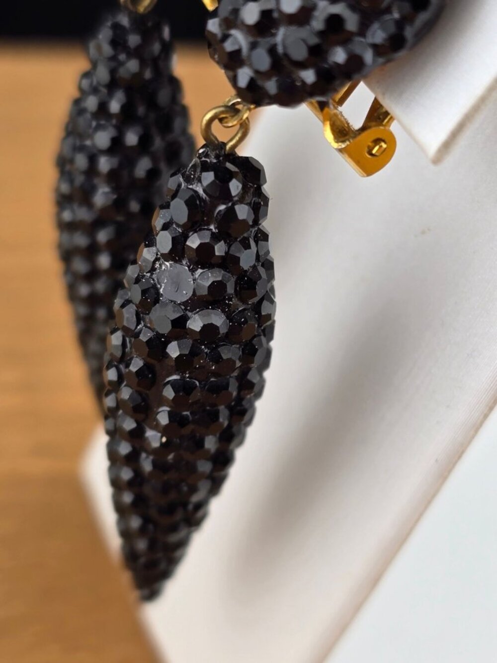 Vintage Richard Kerr Black Pave Rhinestone Drop Clip-On Earrings Statement READ - Picture 4 of 8